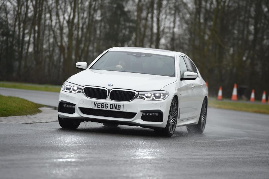  BMW 520d xDrive Sedan M Sport 2017 года  (UK) (фото 11 из 11)